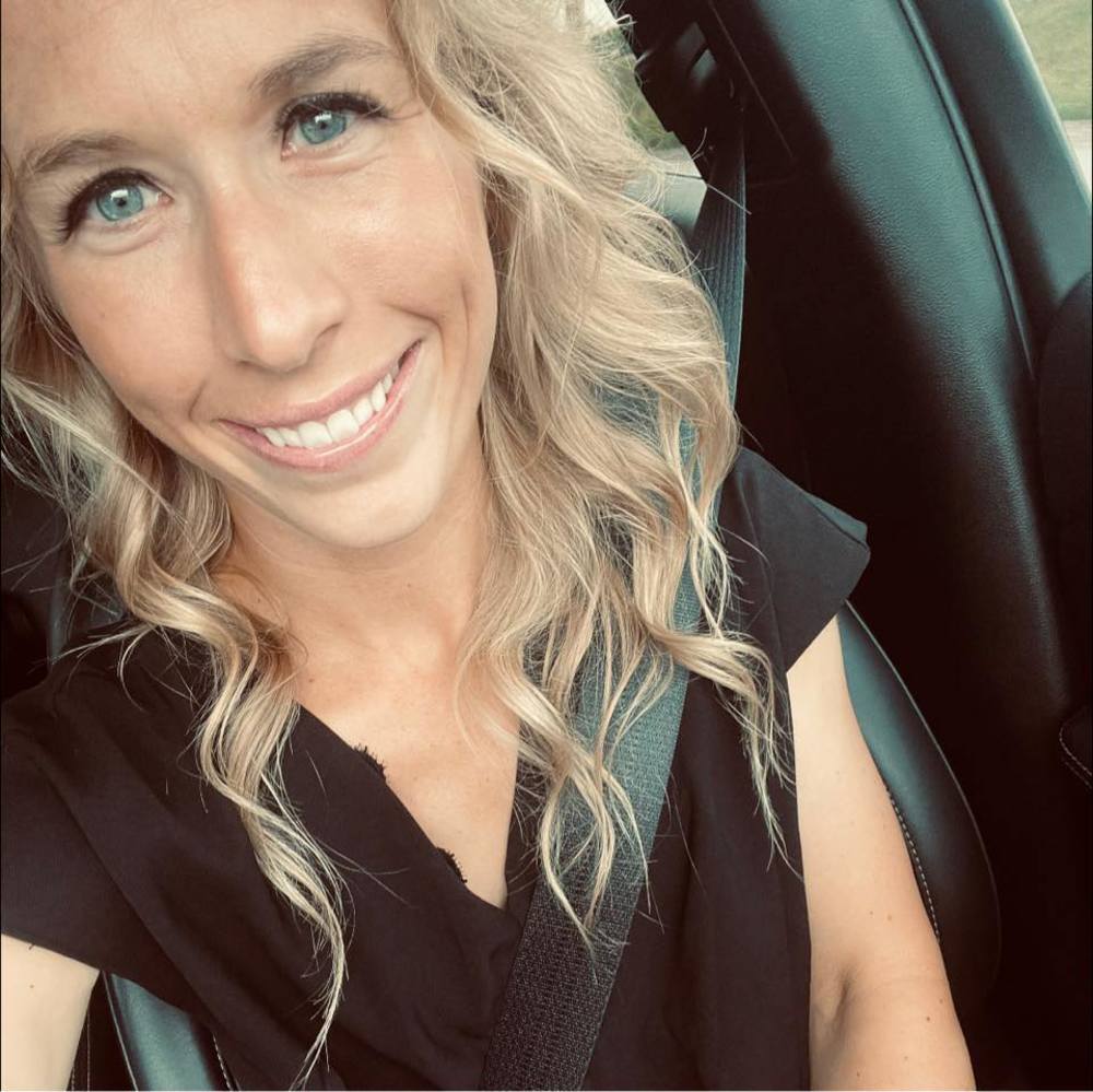 Meet your Posher, Kelsey